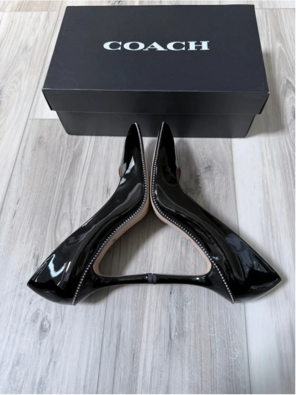 Coach Samantha Patent Leather Pumps Black Pointed Toe Studded Heels 9.5B NIB